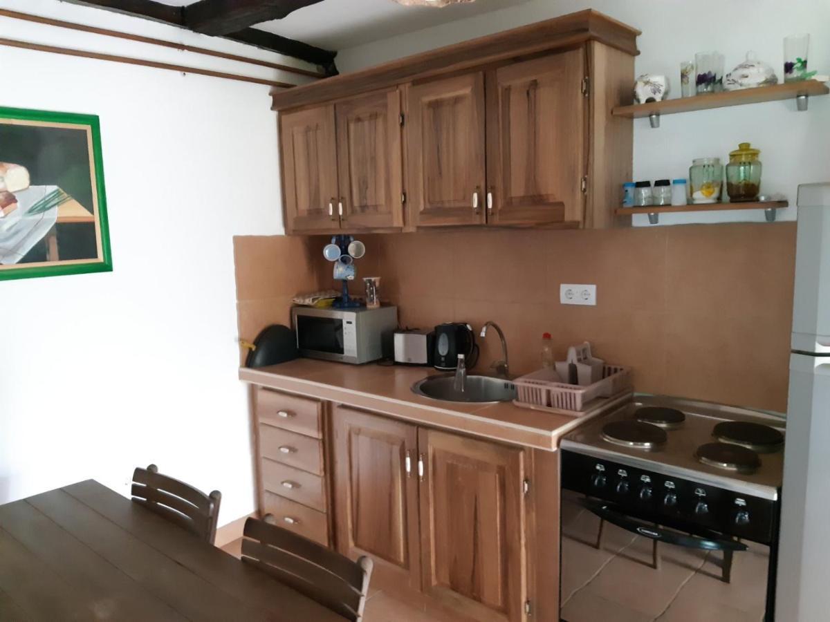 Ilkicev Kucerak Apartman Vrdnik Exterior foto